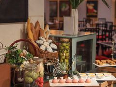 -深圳富苑皇冠假日套房酒店