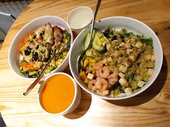 牛油果虾仁芒果沙拉-CALIFORKS加州叉子轻食(朝阳门店)