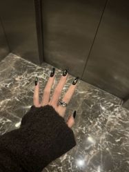-UGIRL有个美甲