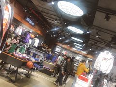 -NIKE武汉品牌体验店