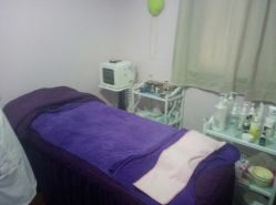 -杉惠素颜美妆皮肤管理中心