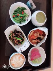-爱陪伴尊享月子中心(国际店)