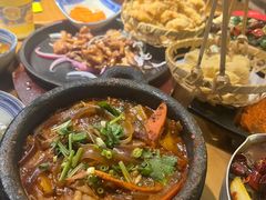 -包整·丝娃娃(一览甲秀楼风景店)