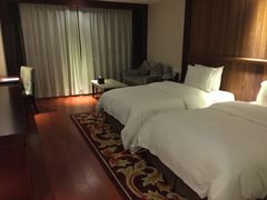 -天下凤凰大酒店