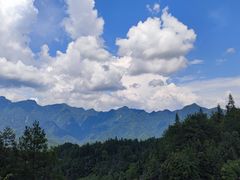 -梭布垭石林景区