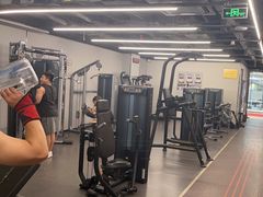 -乐刻运动健身(同曦假日百货店)