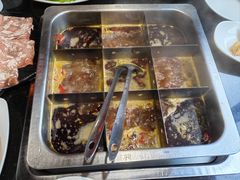 九宫格麻辣锅底-渝利重庆火锅