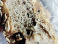 高纤核果面包-85度C(上海奉贤苏宁生活广场二店)