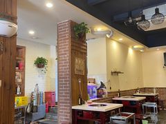 大堂-水碾河刘老大串串香(水碾河路店)