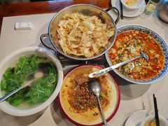 -乡下姥渔馆(齐落山路店)