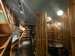 -钟书阁(松江泰晤士小镇店)