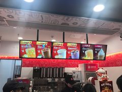 -蜜雪冰城·冰激凌与茶(瑞安吾悦店)