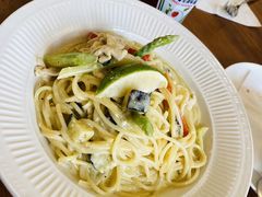 青咖喱鸡肉意面-UPPER KITCHEN(延安路店)