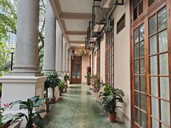 -香港大学