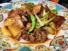 新疆沙湾大盘鸡-巴依老爷新疆美食(常营店)