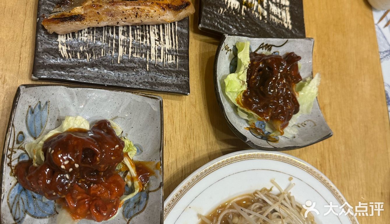 天气热，来根清凉雪糕