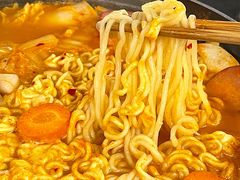 -炙韩料理·部队锅专门店