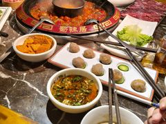 -蜀辣居鲜货老火锅(红牌楼店)