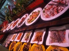 -聚盛源蒸汽海鲜火锅烤肉自助(巨川金海岸购物广场店)