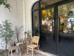 门面-彳亍咖啡·这里(水湾路店)