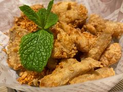 酥炸九肚鱼-小大董·烤鸭(凤凰汇店)