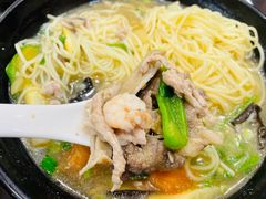 -鸿兴面馆馄饨小笼(稻香店)