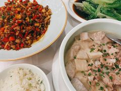 -饭怕鱼·黄焖鲟龙鱼(湖大店)
