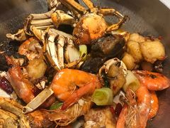 -七欣天香辣蟹火锅(闵行浦江欢乐颂店)