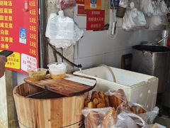 -云南大锅豆浆店