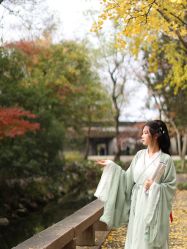 -一揽芳华汉服旗袍体验馆(拙政园店)