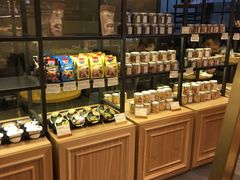 面包甜点陈列柜-多乐之日(颐堤港店)