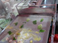 -许西美食一条街