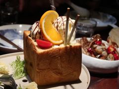 面包诱惑-前海沿·青岛菜(五四广场永旺店)