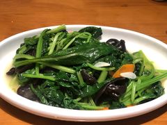 -莲香西域·正宗新疆菜(龙华店)