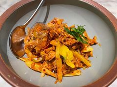 敲糖棒棒鸡-辛香汇·现炒川菜(淮海路百盛店)