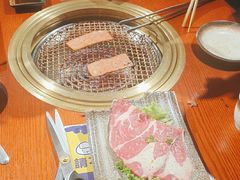 -喜牛烧肉酒场·黑金店(威高广场店)