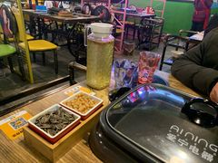 -川渝窈妹纸包鱼·齐齐哈尔烤肉