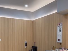 -视野联行眼镜·蔡司·尼康·授权优选门店(青浦宝龙店)