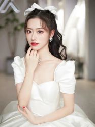 -LAFINE 兰斐婚纱礼服馆