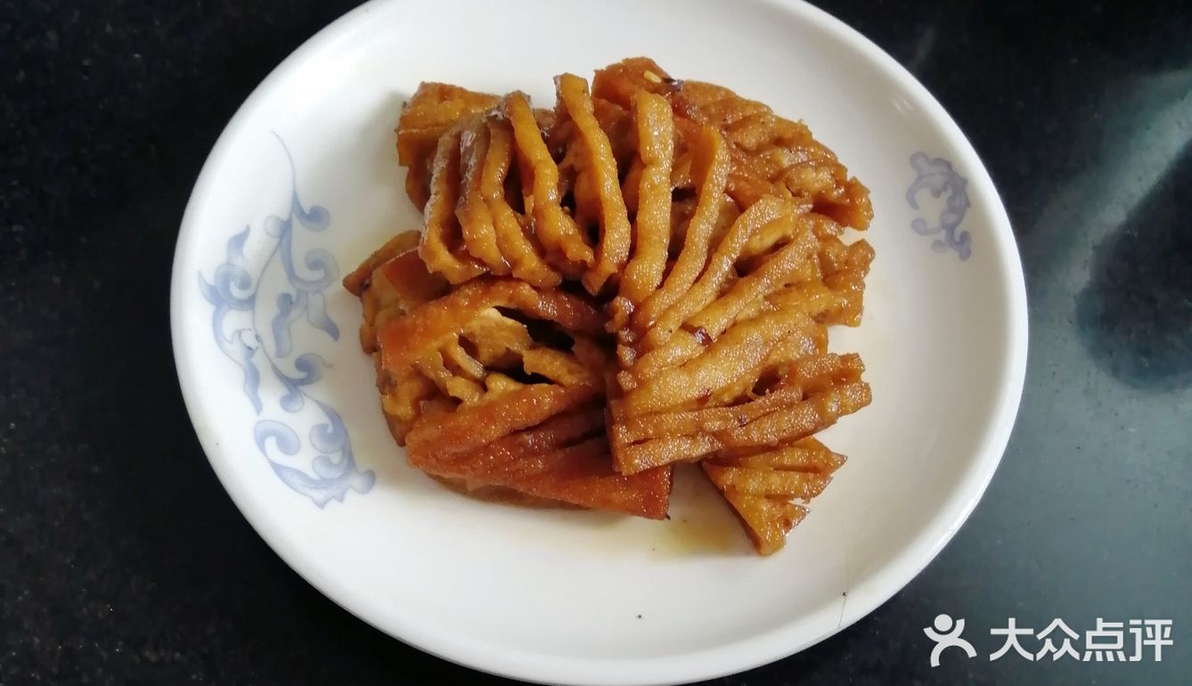 回味儿时街头小吃~香辣兰花干