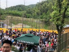 -梅岭月亮湾山体公园