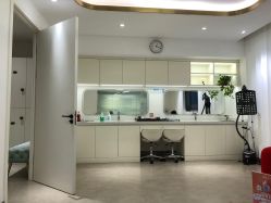 -亿美医疗美容·半岛大超炮官方授权店