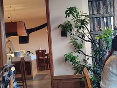 -包整·丝娃娃(甲秀楼景观店)