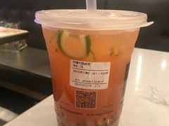 芭乐百香大爆料超大杯-鲜果时间(南开大悦城店)