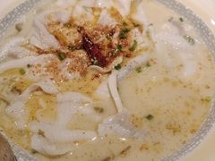 -鱼亨小鲜酸菜鱼(大信店)