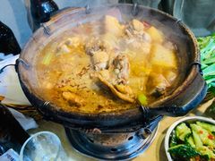重庆鸡公煲-范贤光鸡公煲(平乐园总店)