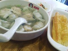 -南城香·饭香串香馄饨香(青年路店)