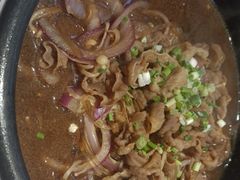-渝是乎酸菜鱼·川渝小炒(新世界百货望京店)
