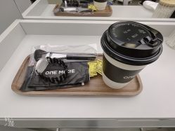 -变画·发型STUDIO