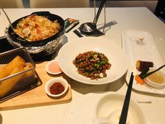 -煲王粤菜餐厅(中侨中心店)